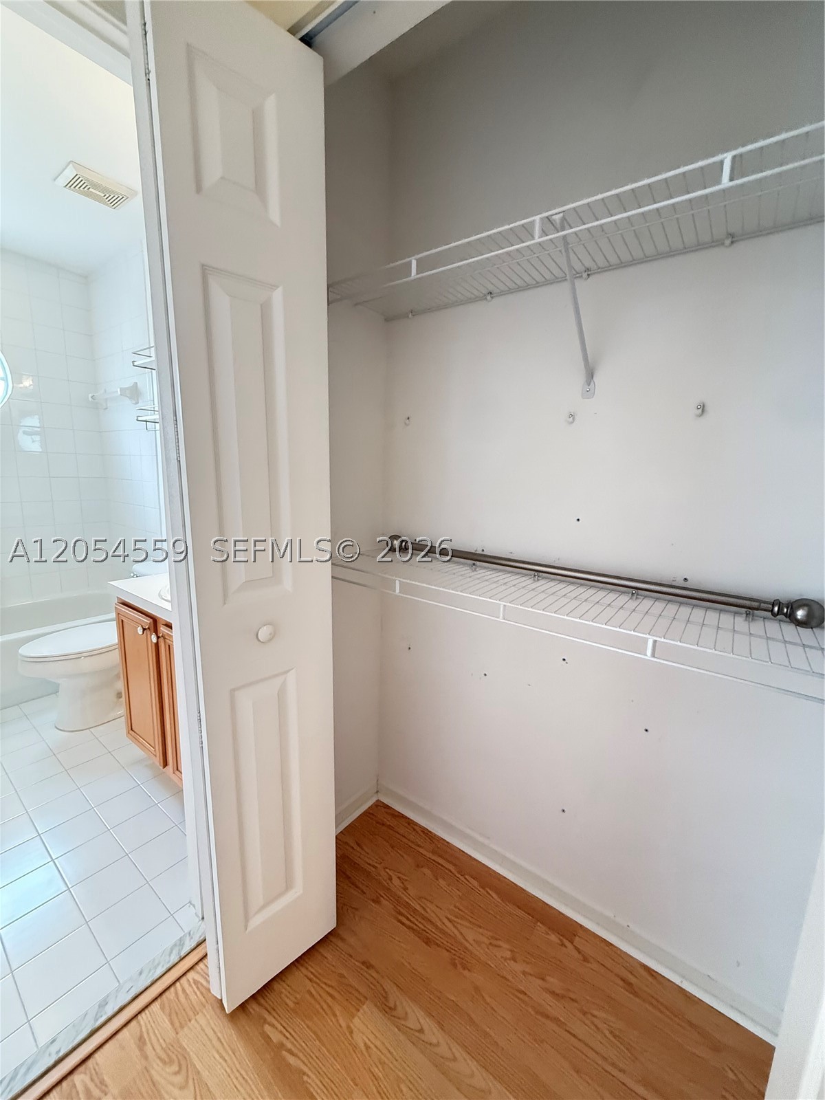 7337 Smithbrooke Dr Property Photo 21