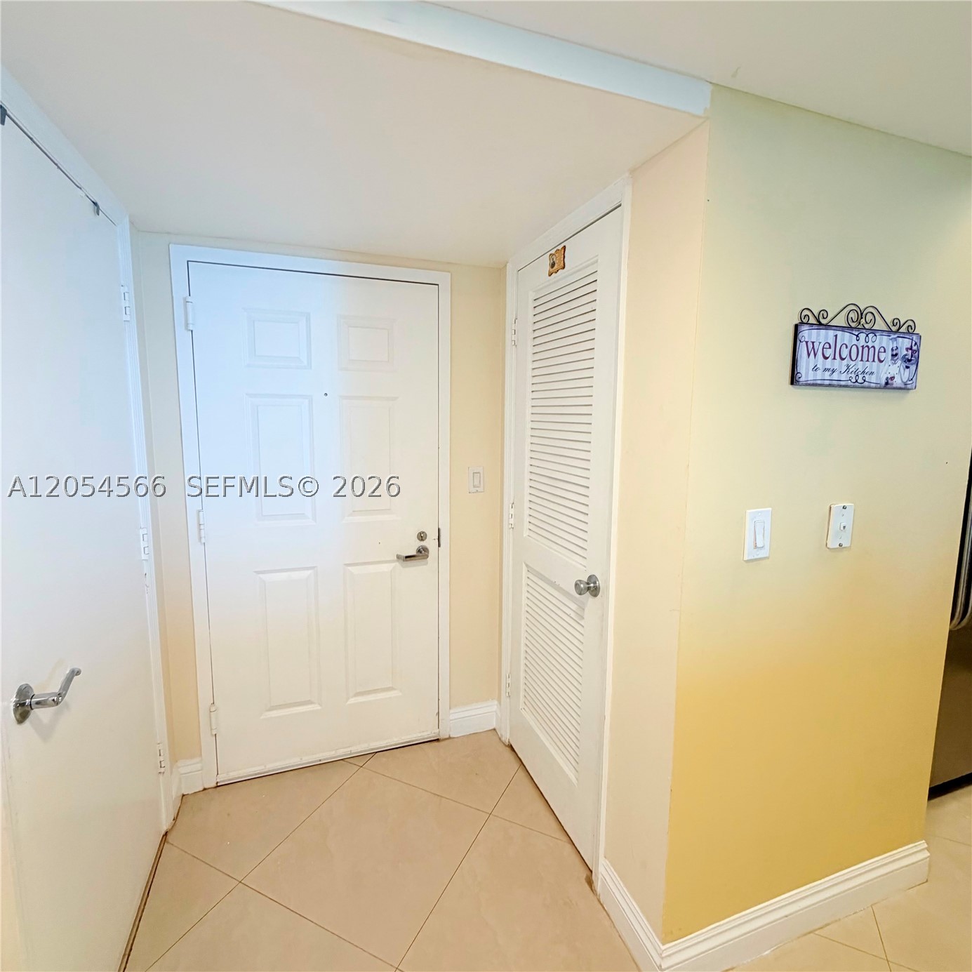 16699 Collins Ave 1410 Property Photo 6