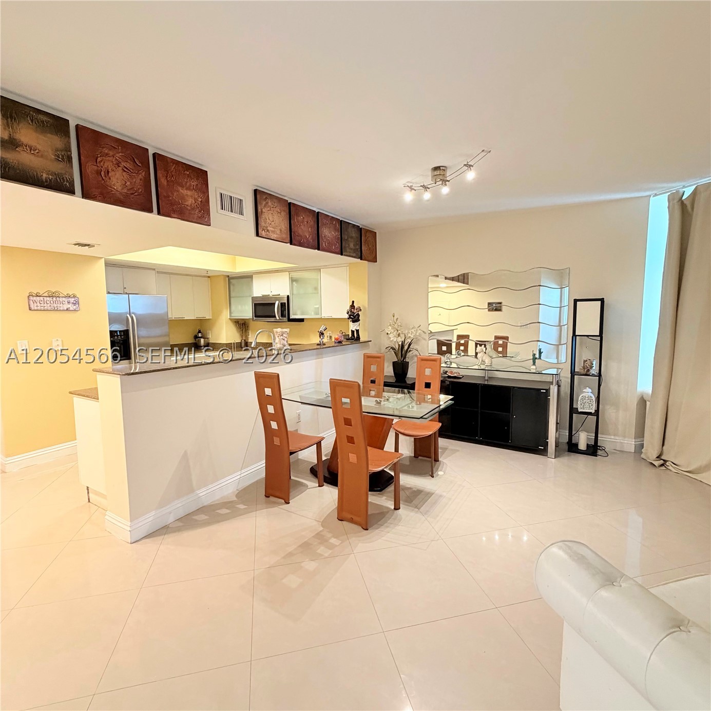 16699 Collins Ave 1410 Property Photo 16