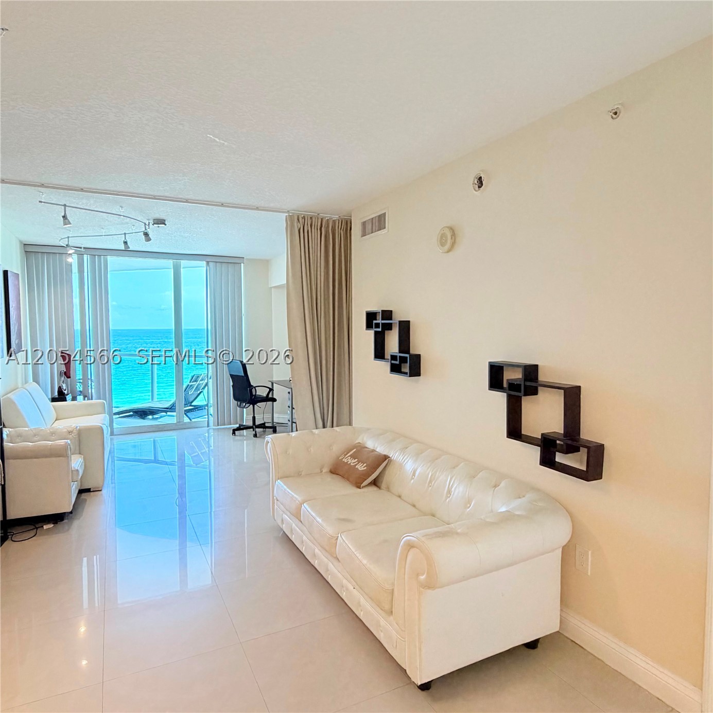 16699 Collins Ave 1410 Property Photo 17