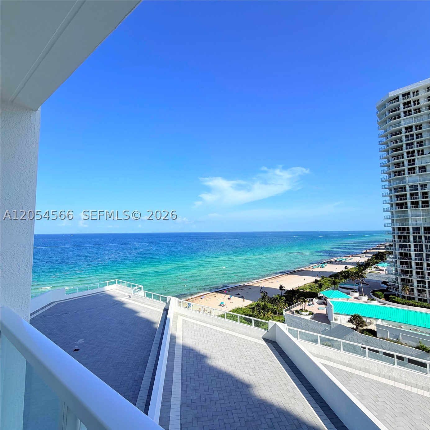 16699 Collins Ave 1410 Property Photo 26