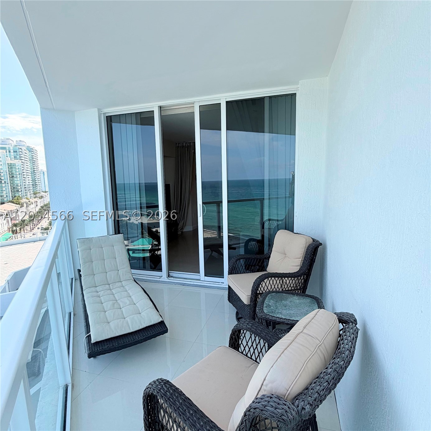 16699 Collins Ave 1410 Property Photo 28
