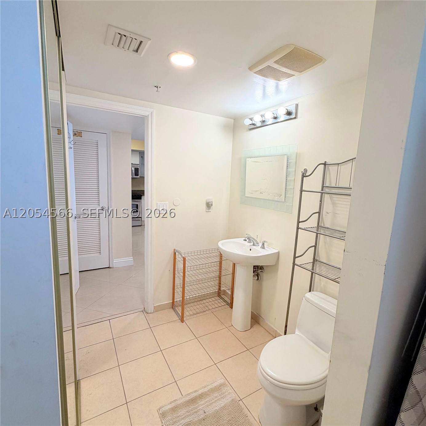 16699 Collins Ave 1410 Property Photo 30