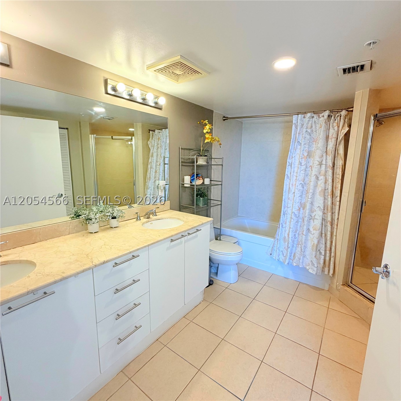 16699 Collins Ave 1410 Property Photo 35