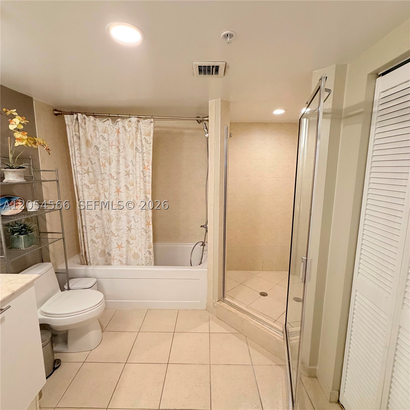 16699 Collins Ave 1410 Property Photo 38