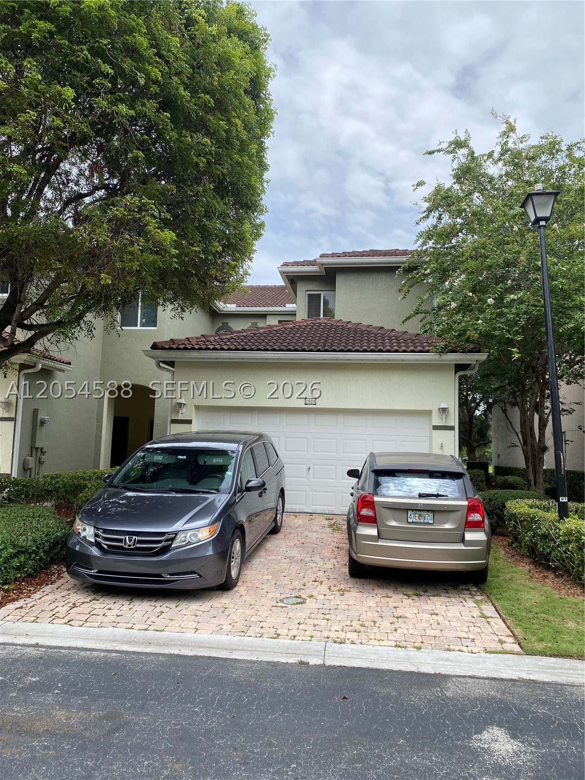 1928 SE 23rd Ave