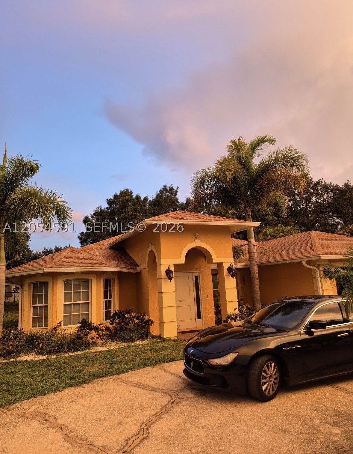 4856 ARCHIE LN
