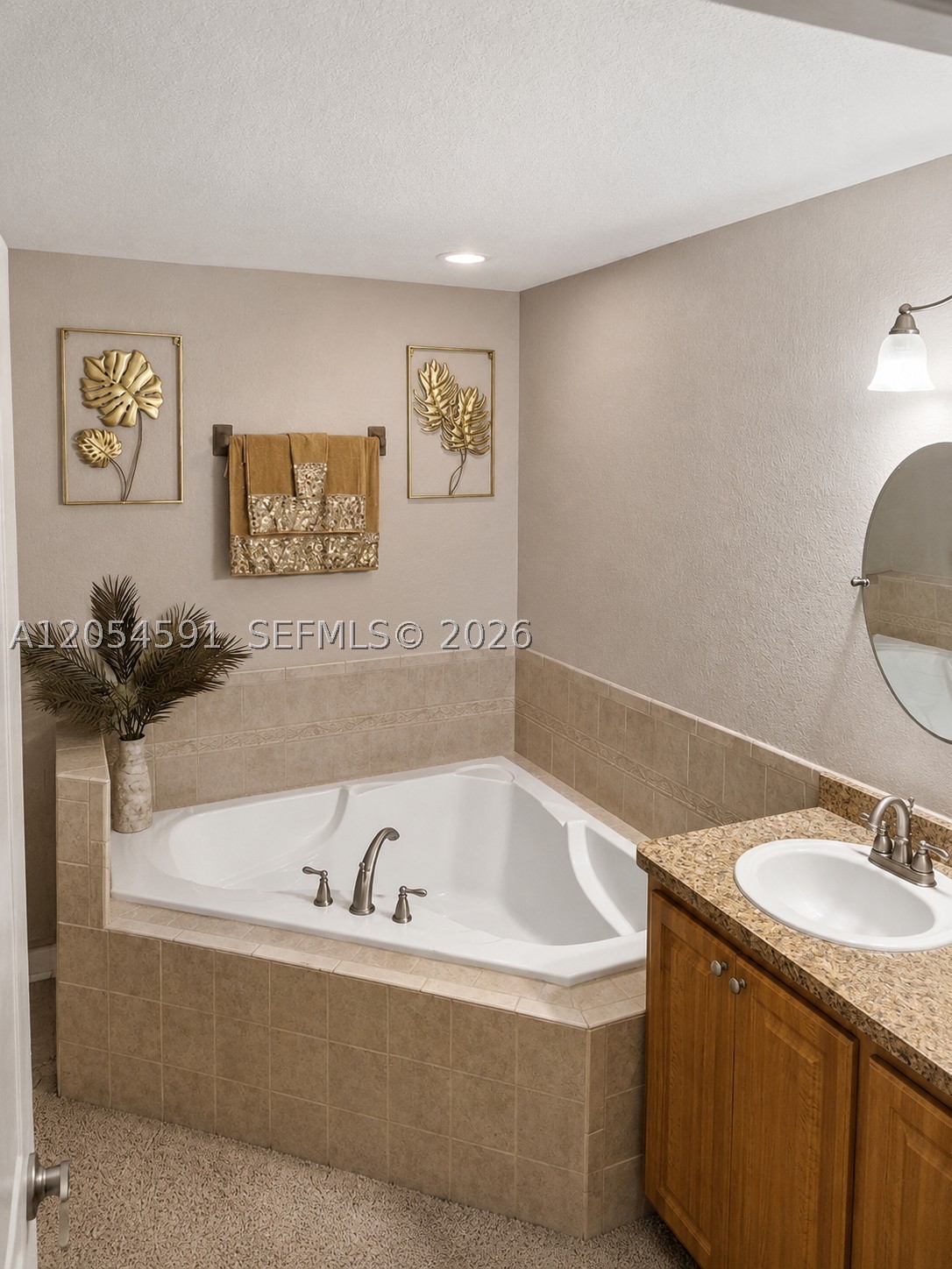 4856 Archie Ln Property Photo 5