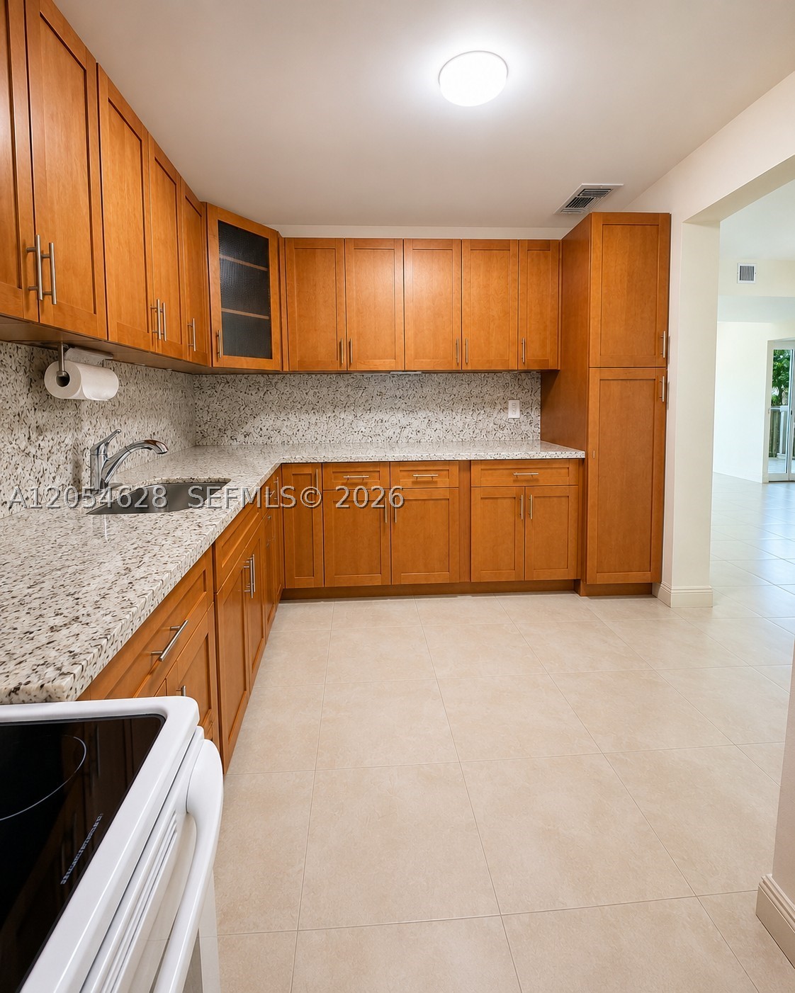 680 Miller Dr W405 Property Photo 6