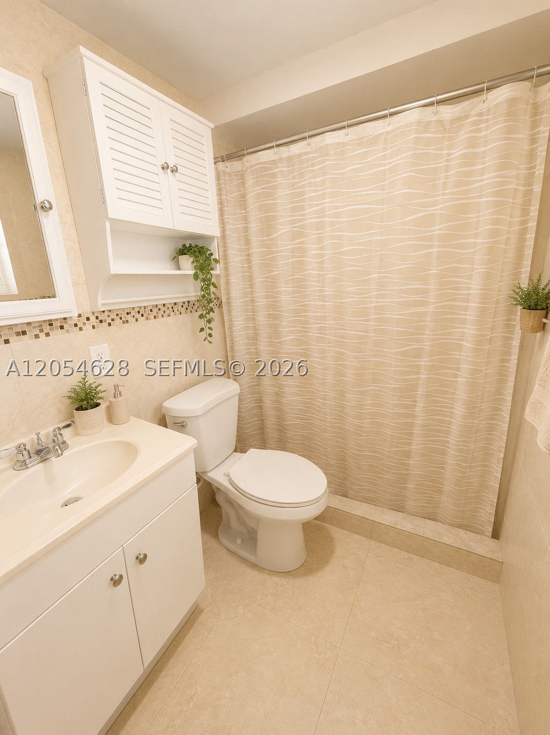 680 Miller Dr W405 Property Photo 10