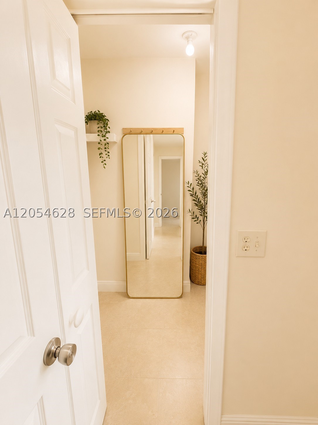 680 Miller Dr W405 Property Photo 12