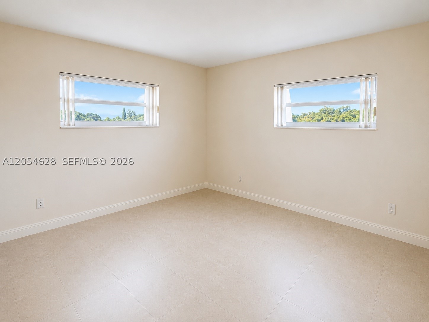 680 Miller Dr W405 Property Photo 16