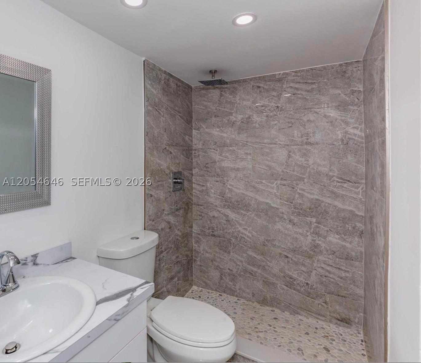 1140 71st St 2 Property Photo 13