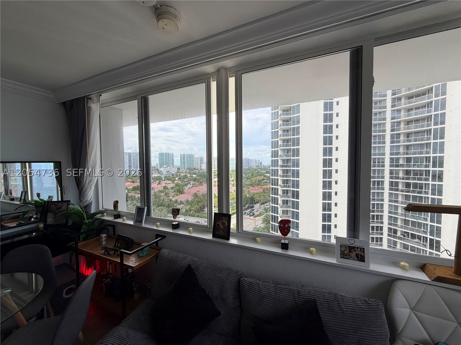 19201 Collins Ave 1126 Property Photo 13