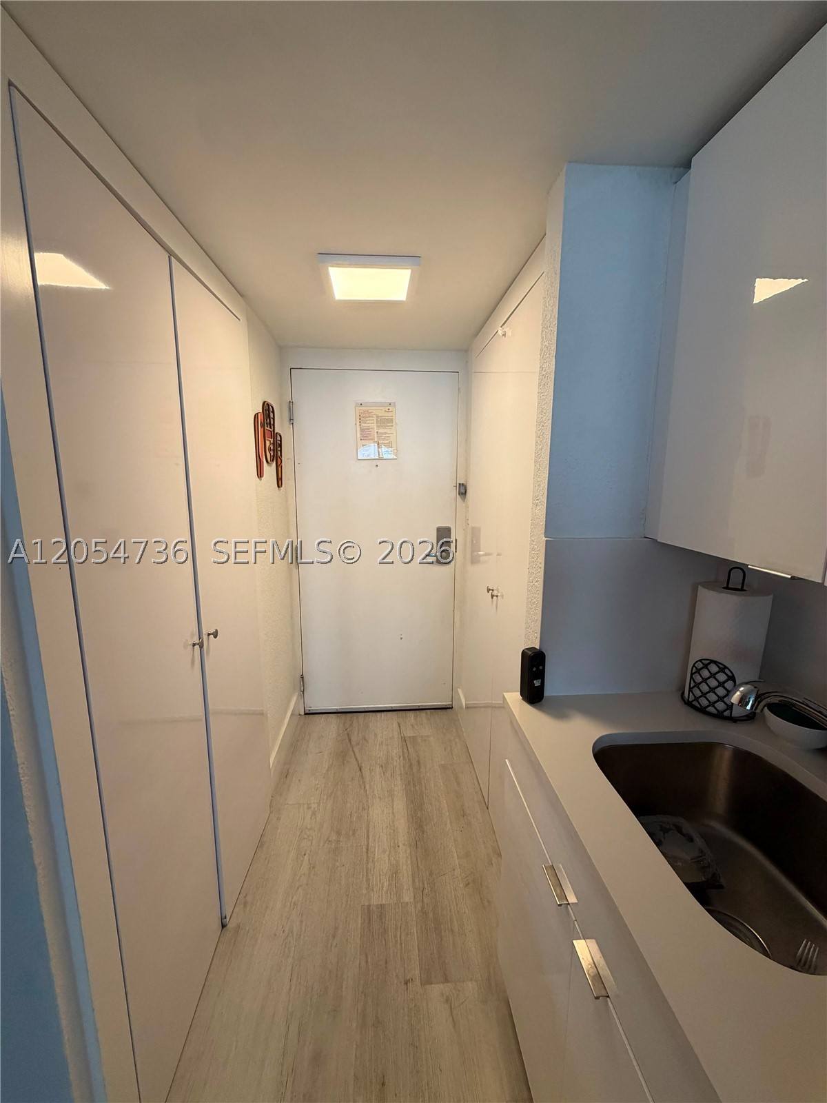 19201 Collins Ave 1126 Property Photo 18