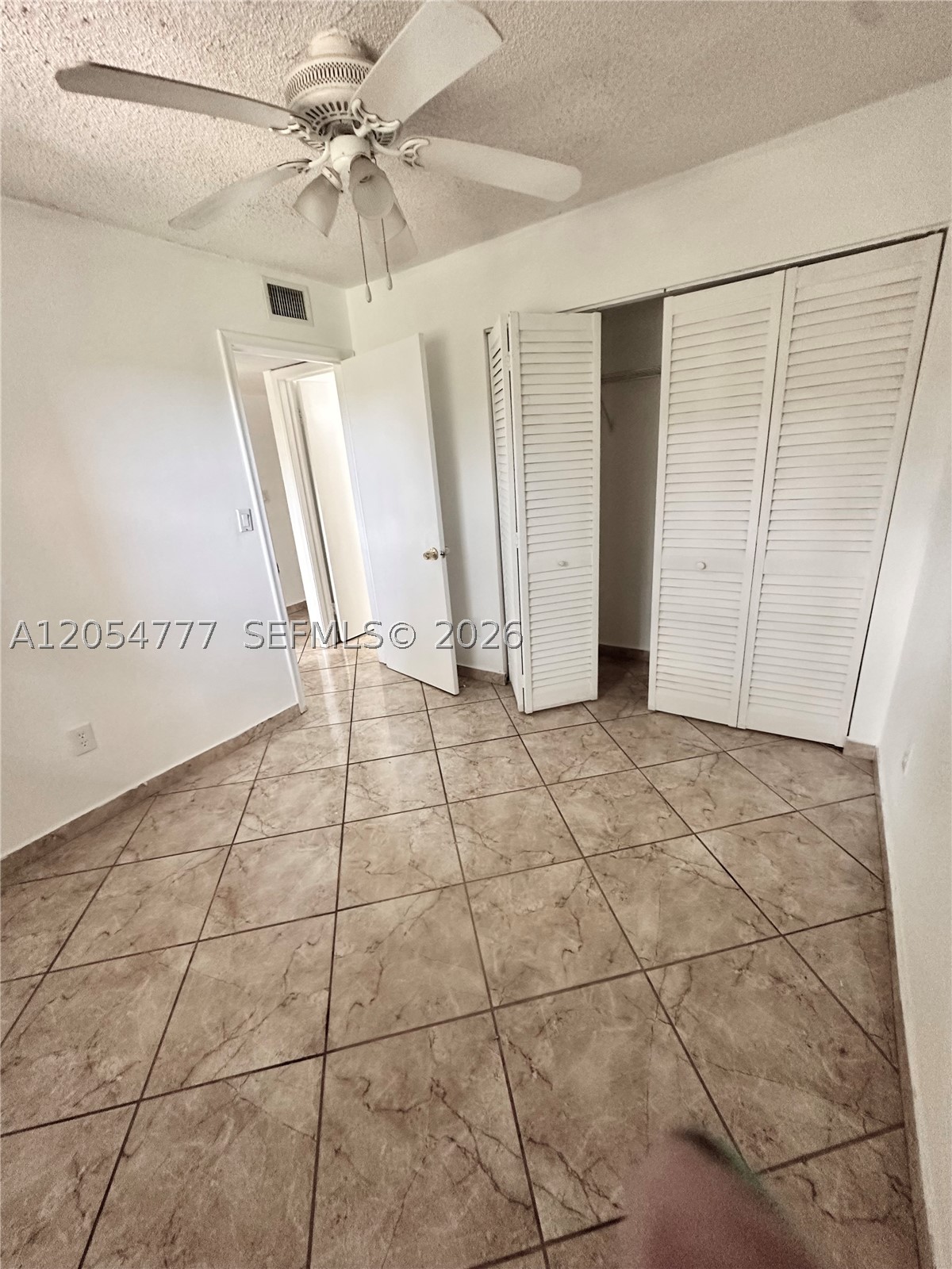 4111 Stirling Rd 408 Property Photo 12
