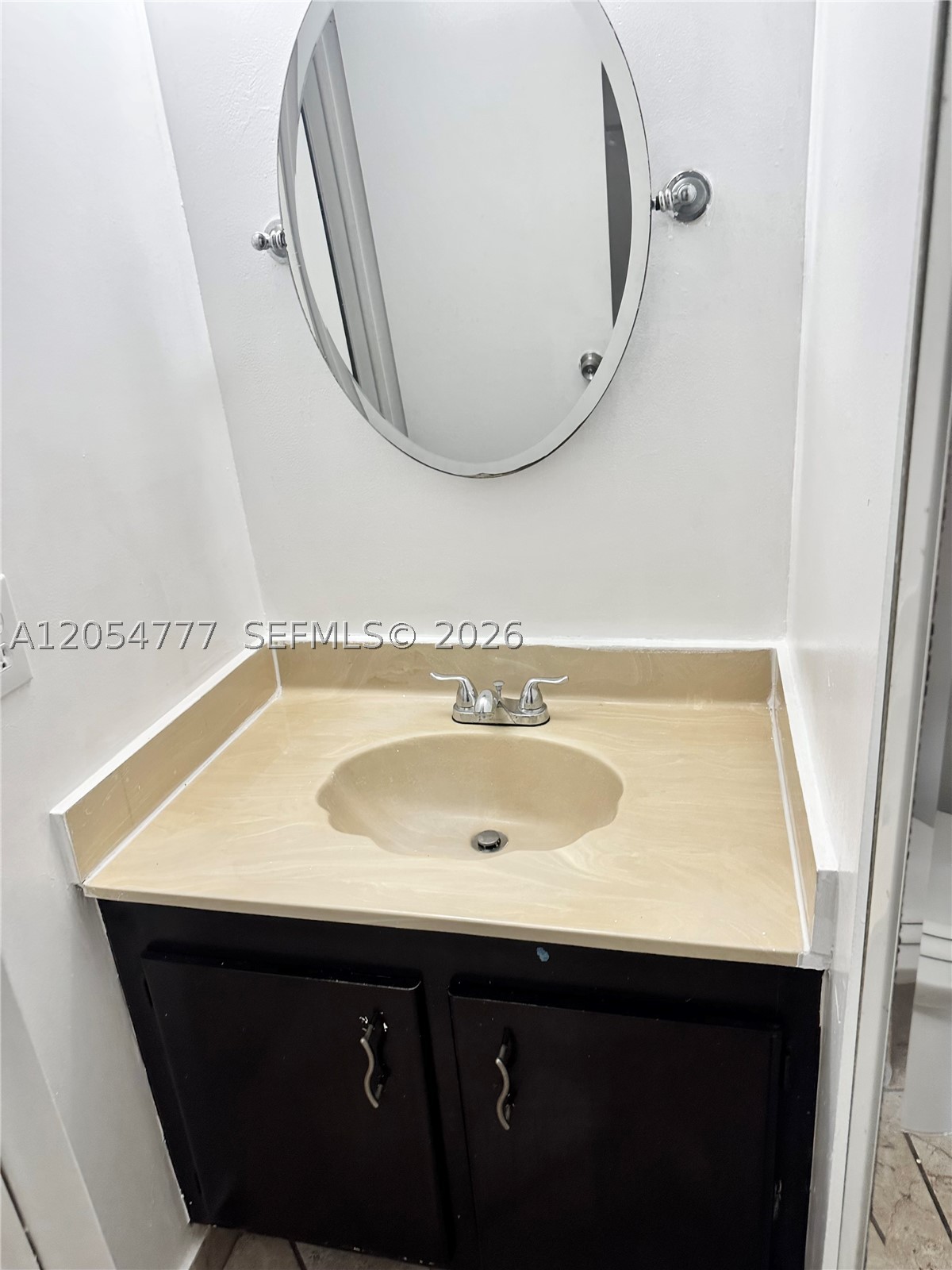 4111 Stirling Rd 408 Property Photo 15