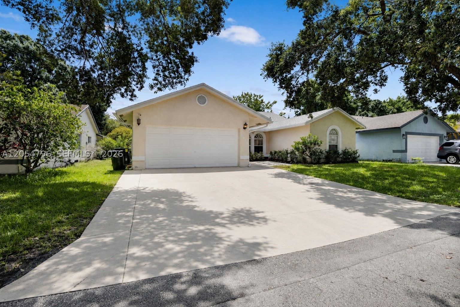 6610 Nw 41st Ter Property Photo 1