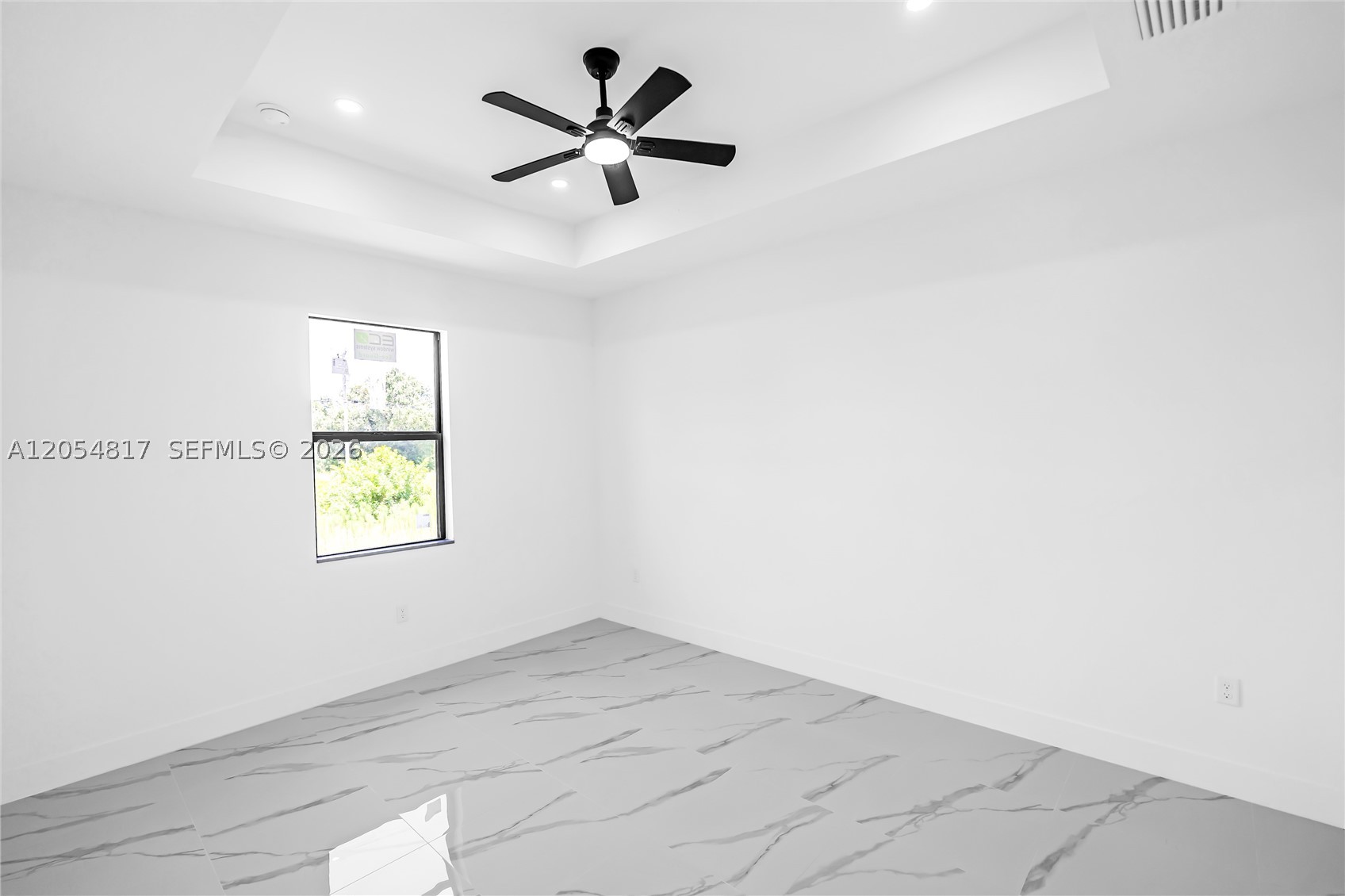 433 Rayford Property Photo 11
