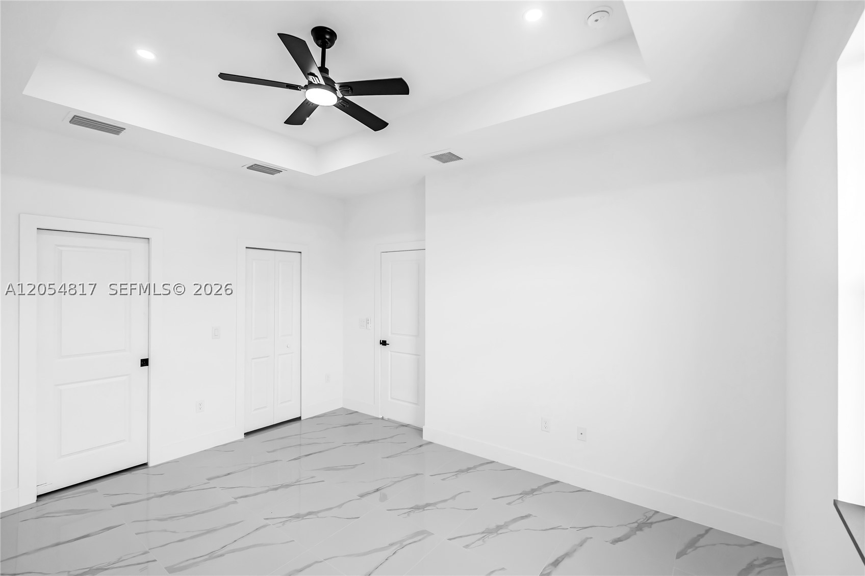 433 Rayford Property Photo 13