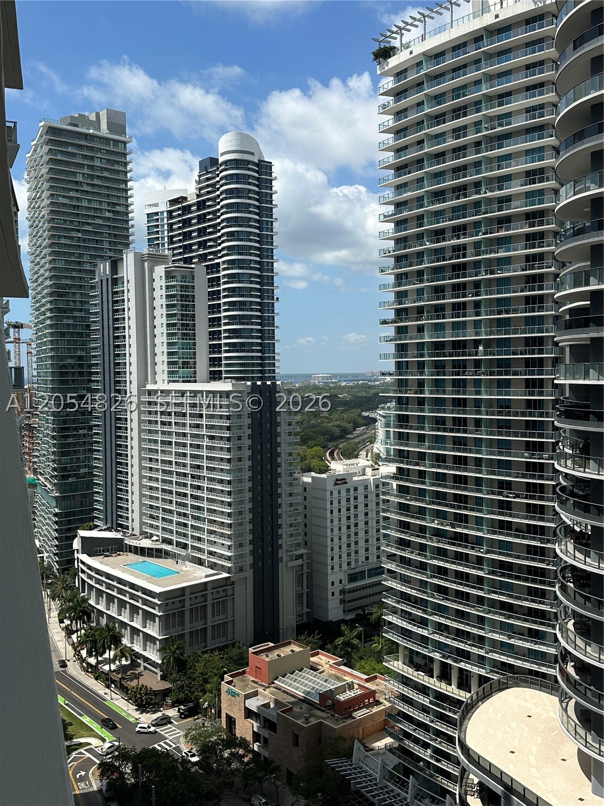 1010 Brickell Ave 2707 Property Photo 1
