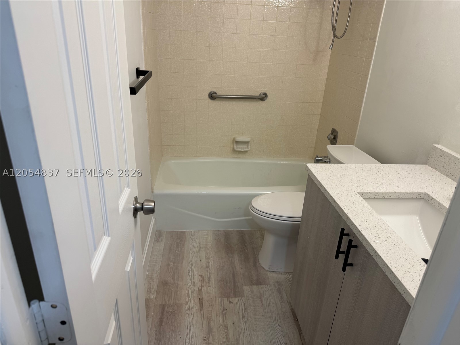 3940 Inverrary Blvd 106-a Property Photo 11
