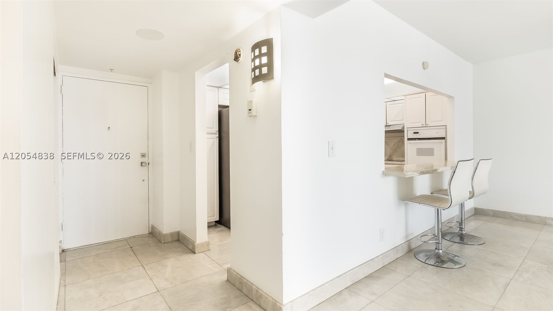 19380 Collins Ave 1423 Property Photo 19