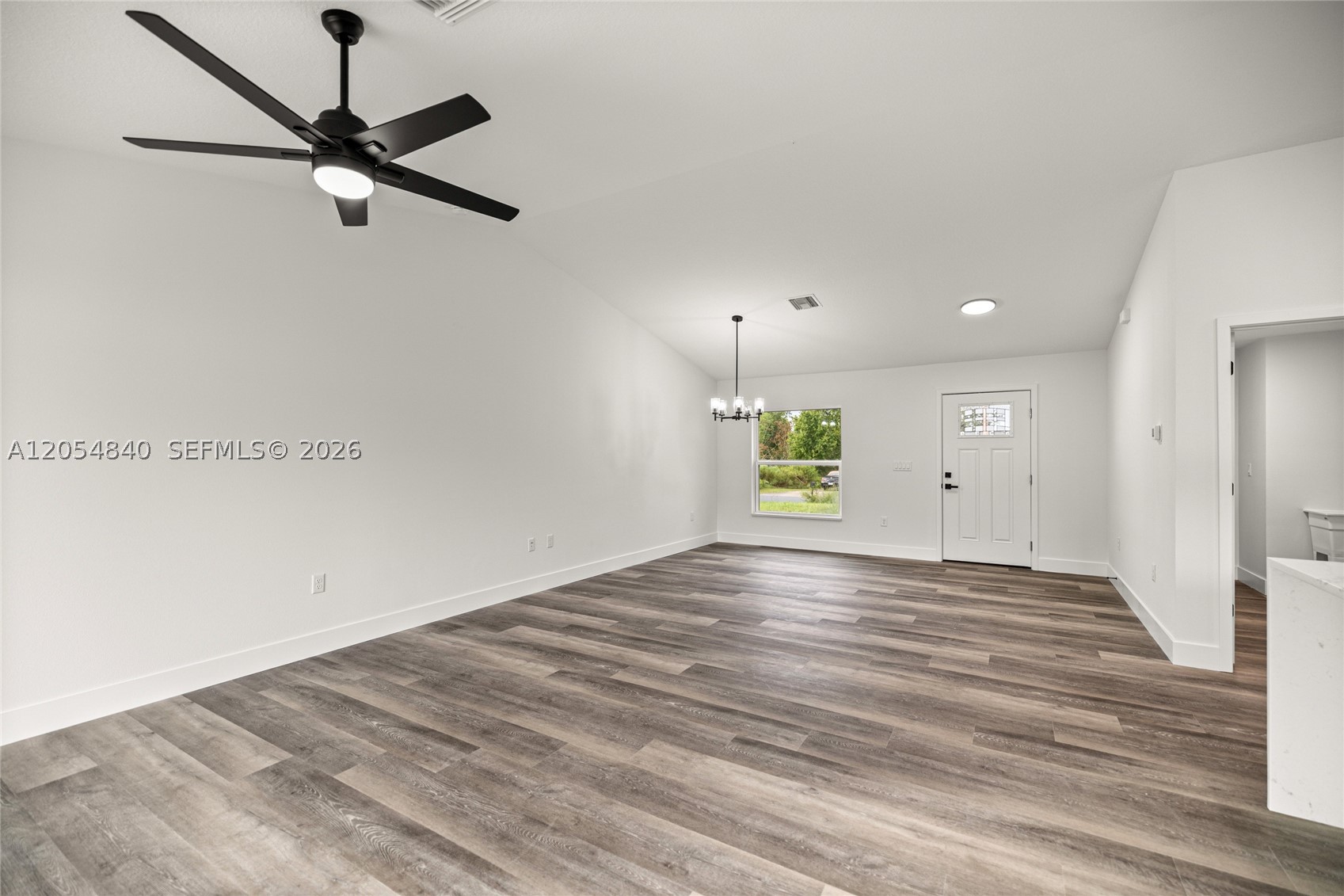 181 Pine Course Property Photo 5