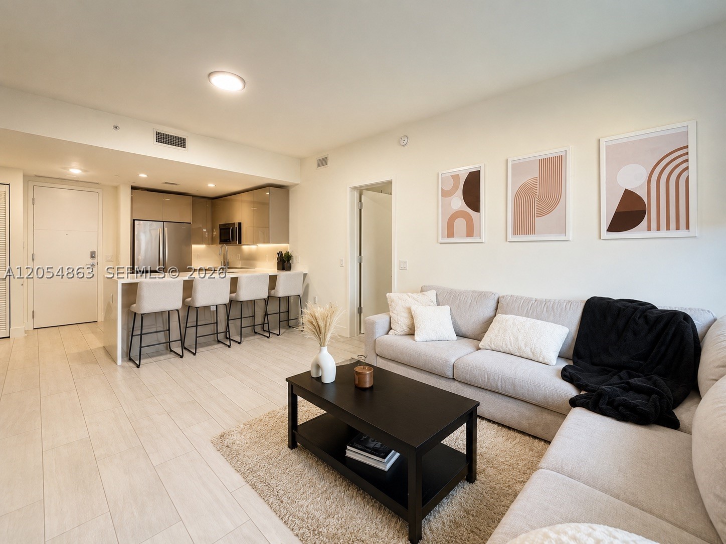 2000 Metropica Way 2011 Property Photo 10