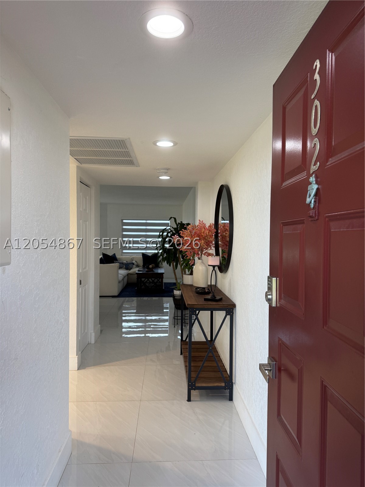 500 Sw 130th Ter 302a Property Photo 2