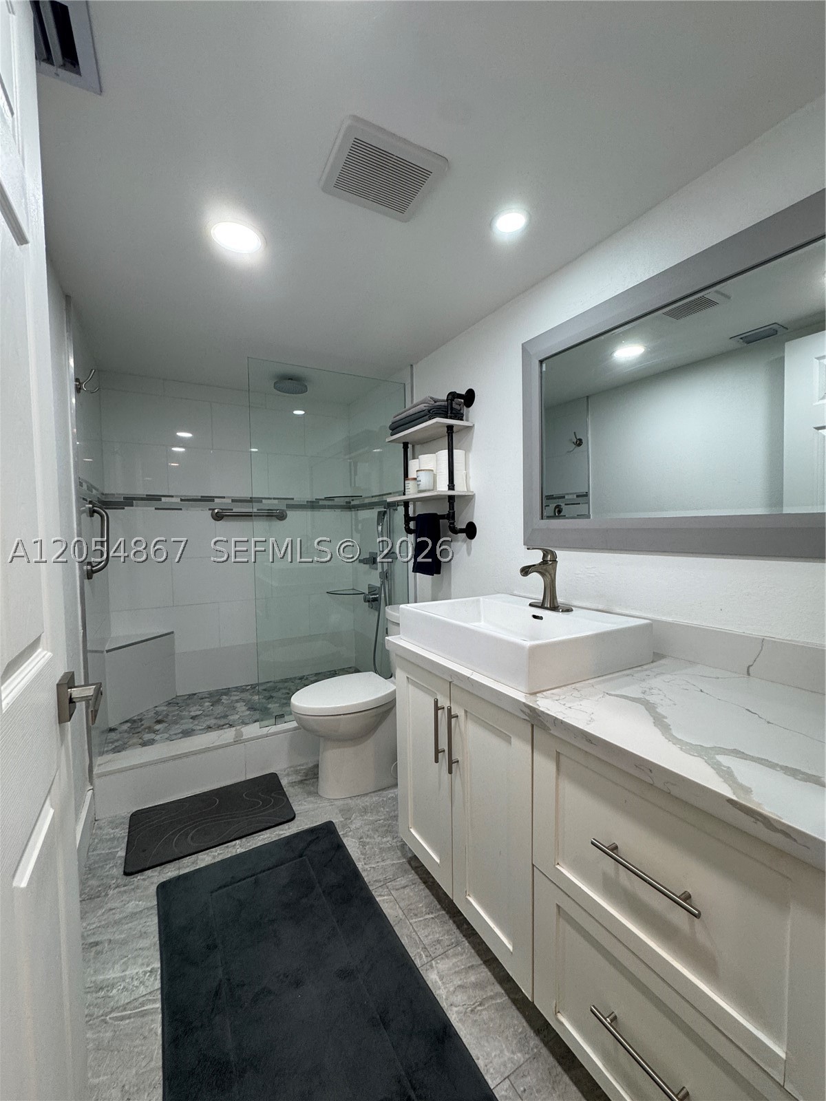500 Sw 130th Ter 302a Property Photo 8