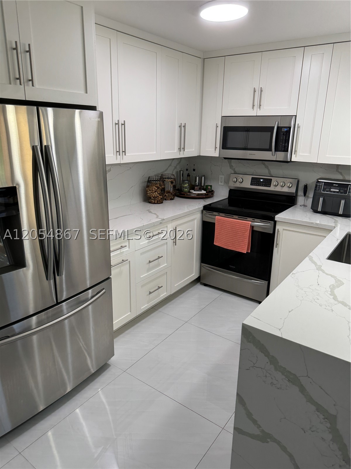 500 Sw 130th Ter 302a Property Photo 24