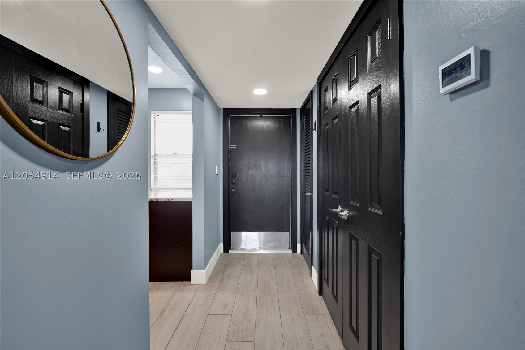 950 Hillcrest Dr 414 Property Photo 12