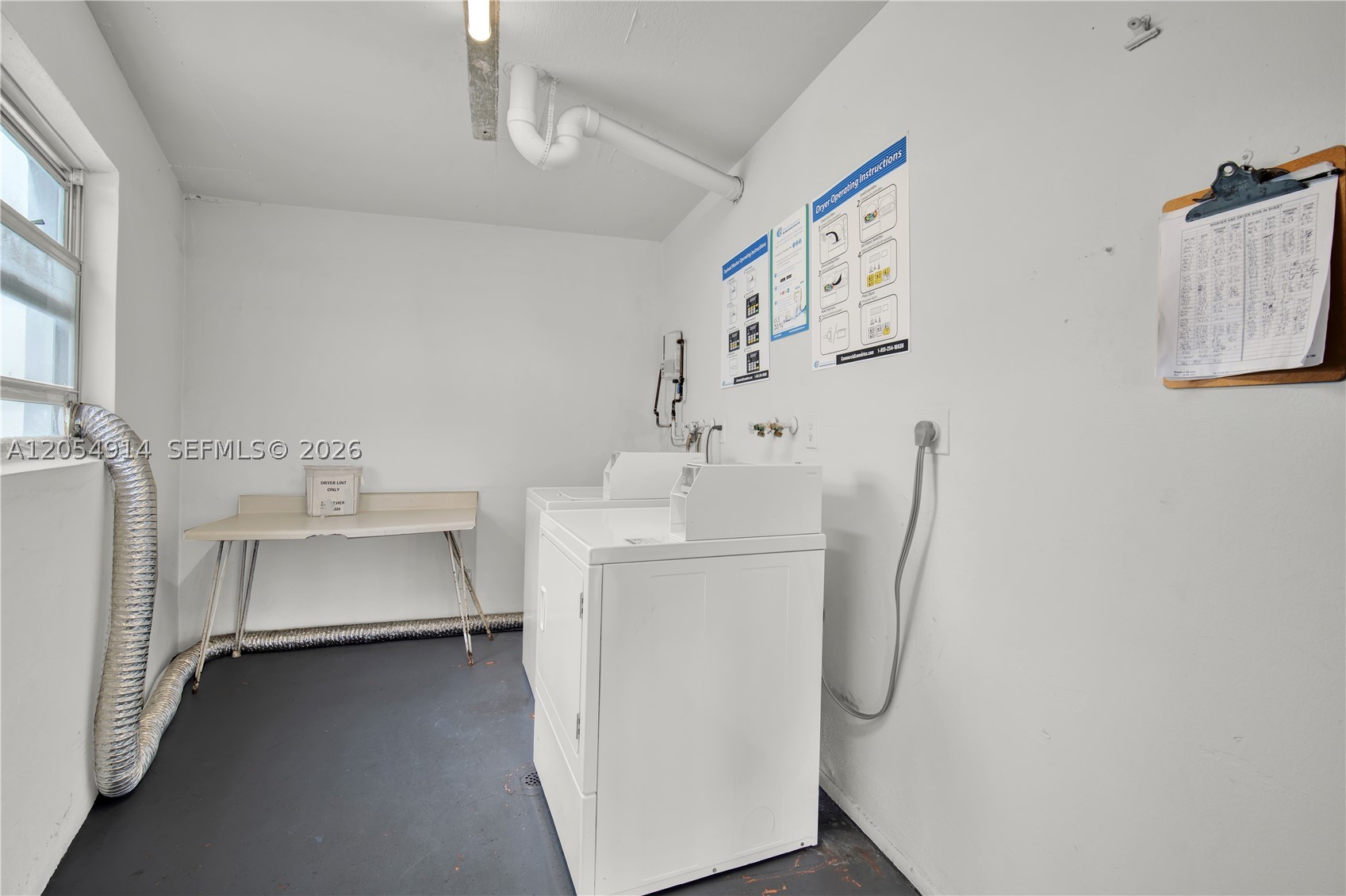 950 Hillcrest Dr 414 Property Photo 32