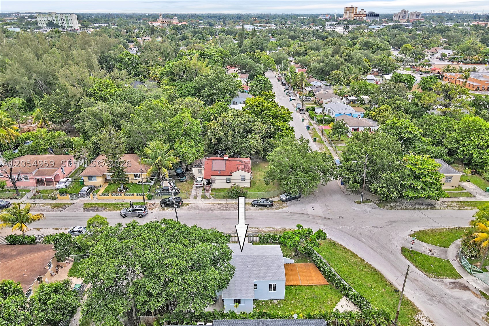 6344 NW Miami Pl Property Photo 1