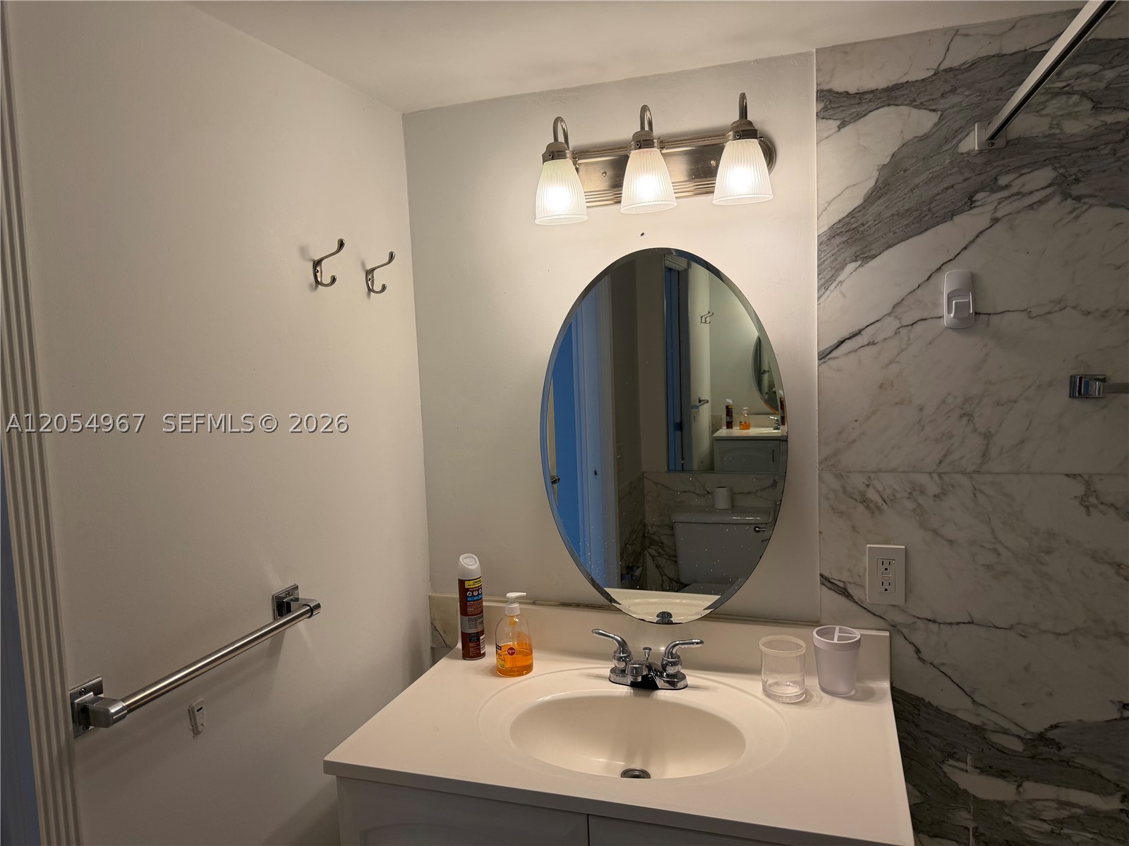 3850 Galt Ocean Dr 111 Property Photo 29