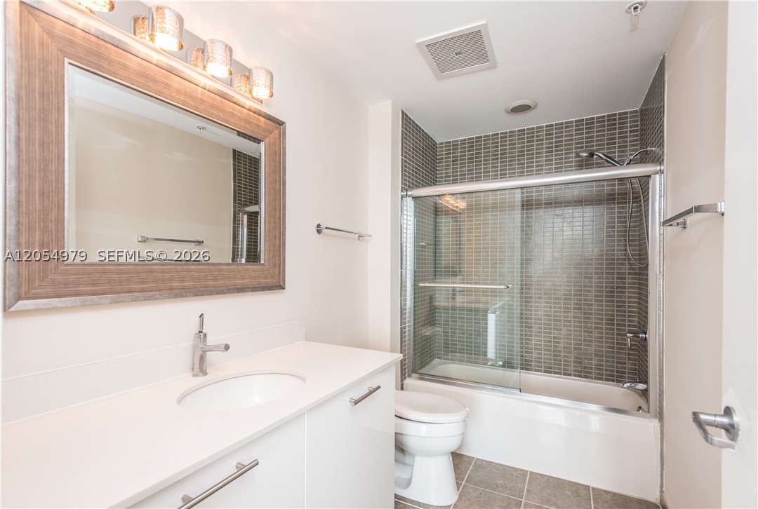 3470 E Coast Ave H1609 Property Photo 5