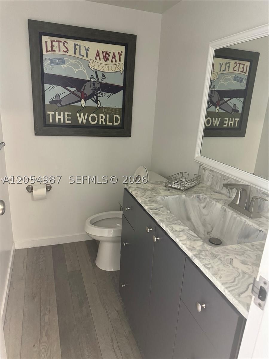 13499 Biscayne Blvd 1111 Property Photo 8
