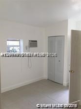 620 Ne 178th St B Property Photo 8