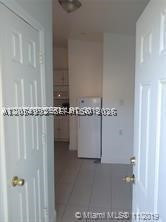 620 Ne 178th St B Property Photo 11