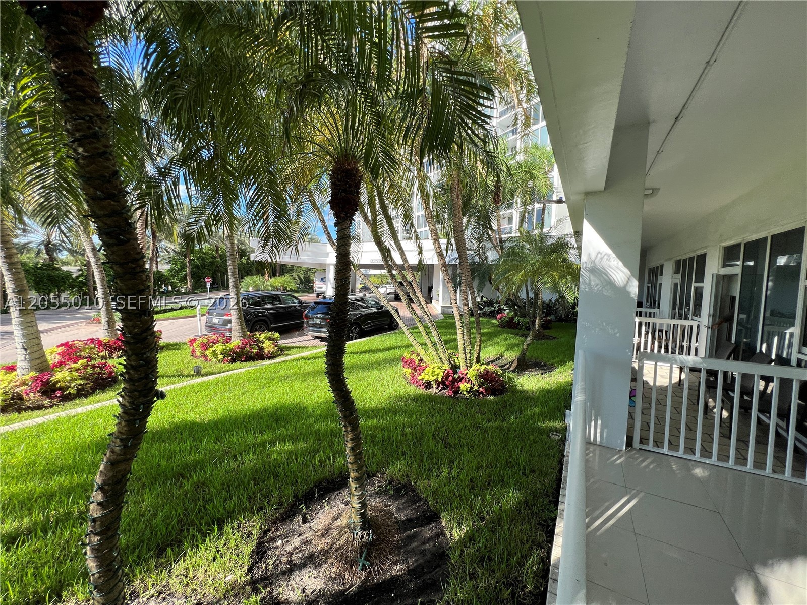 10275 Collins Ave 112 Property Photo 19