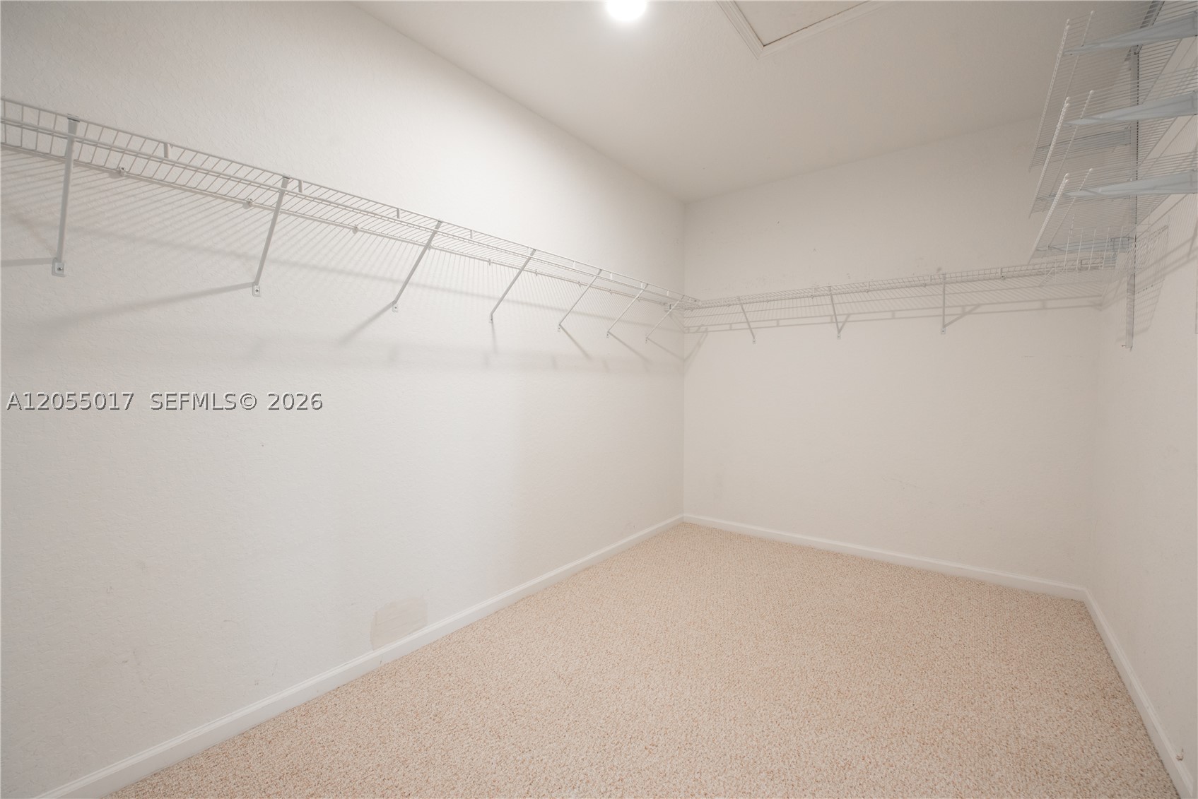 3424 Ne 1st St Property Photo 15
