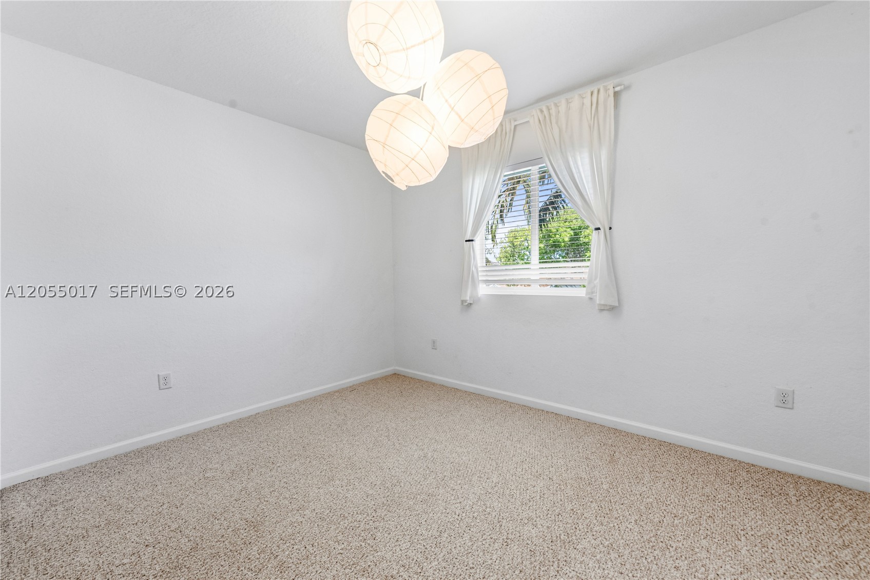 3424 Ne 1st St Property Photo 16