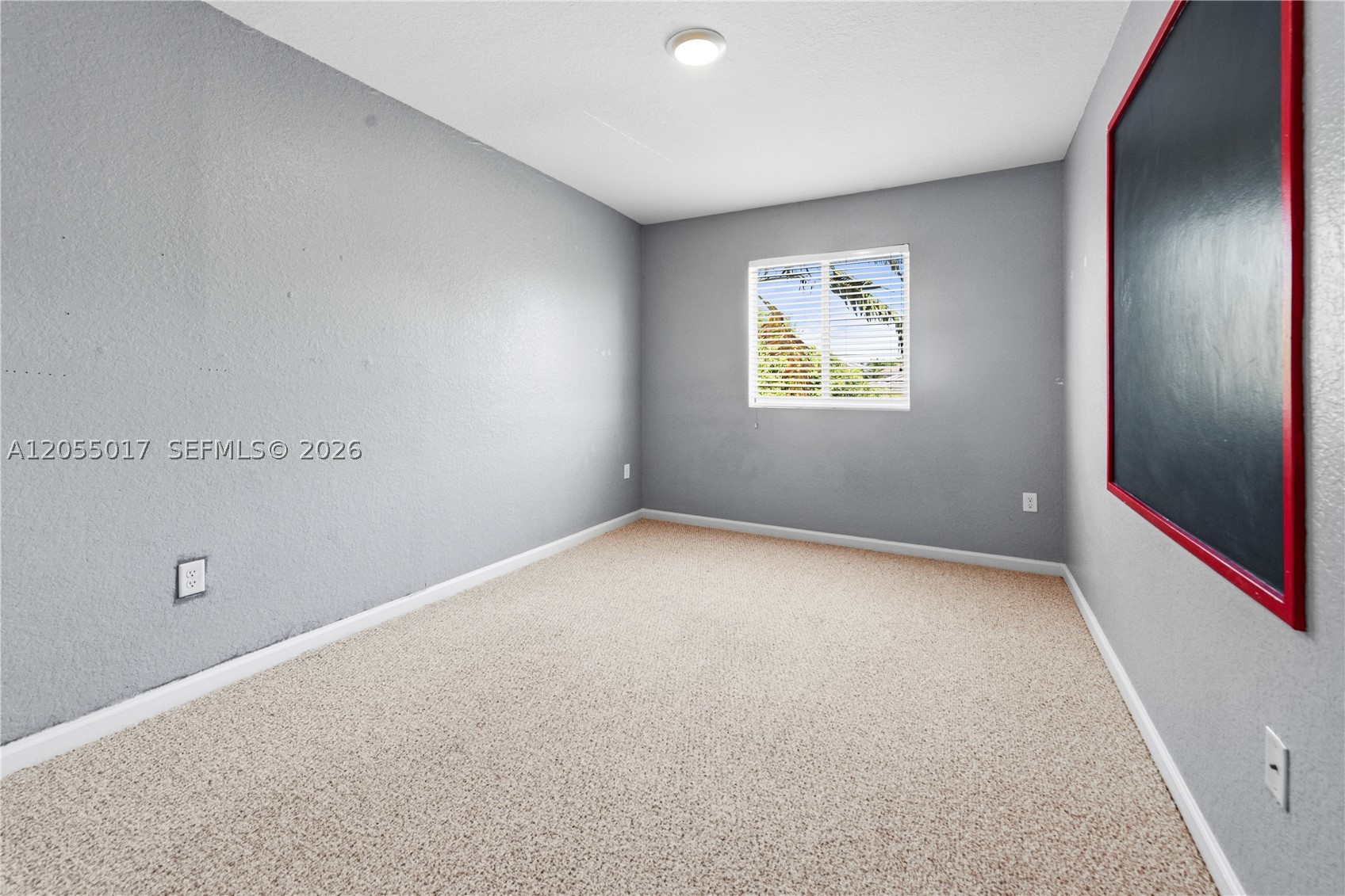 3424 Ne 1st St Property Photo 17