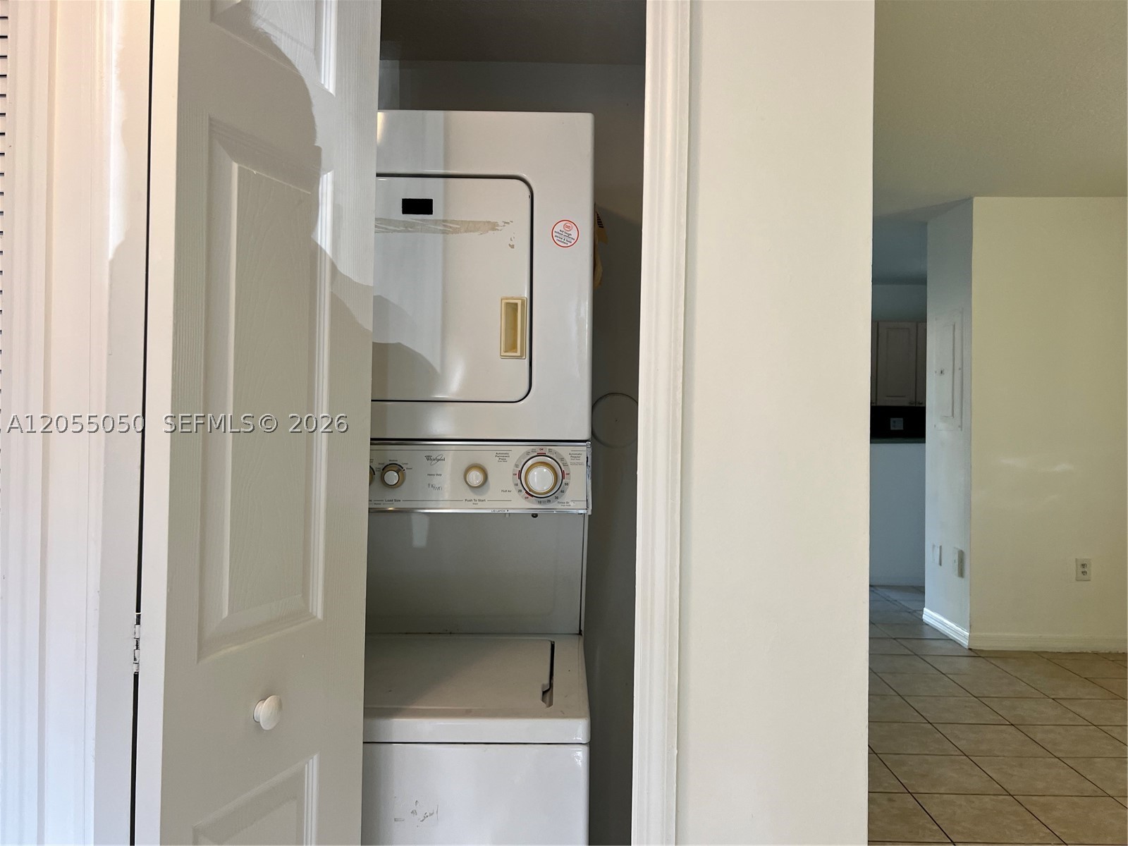 985 Ne 33rd Ter 104 Property Photo 15
