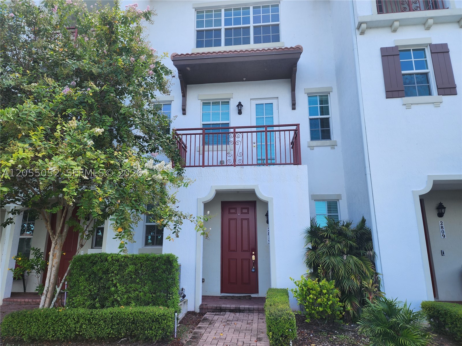 2813 Sw 119th Way Property Photo 4