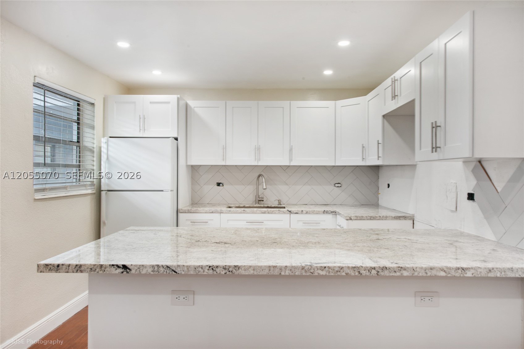 5100 W Flagler St 302 Property Photo 8