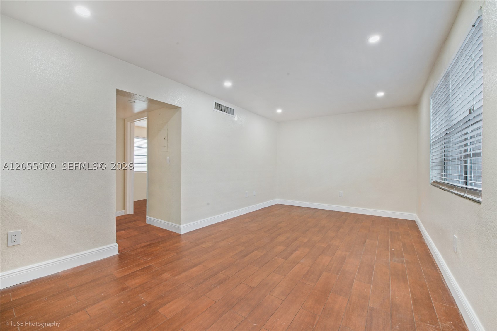 5100 W Flagler St 302 Property Photo 11