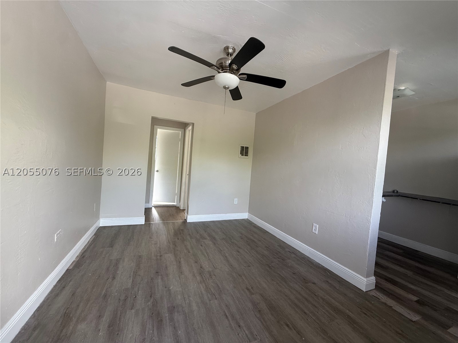 6901 Nw 8th Ave Property Photo 14