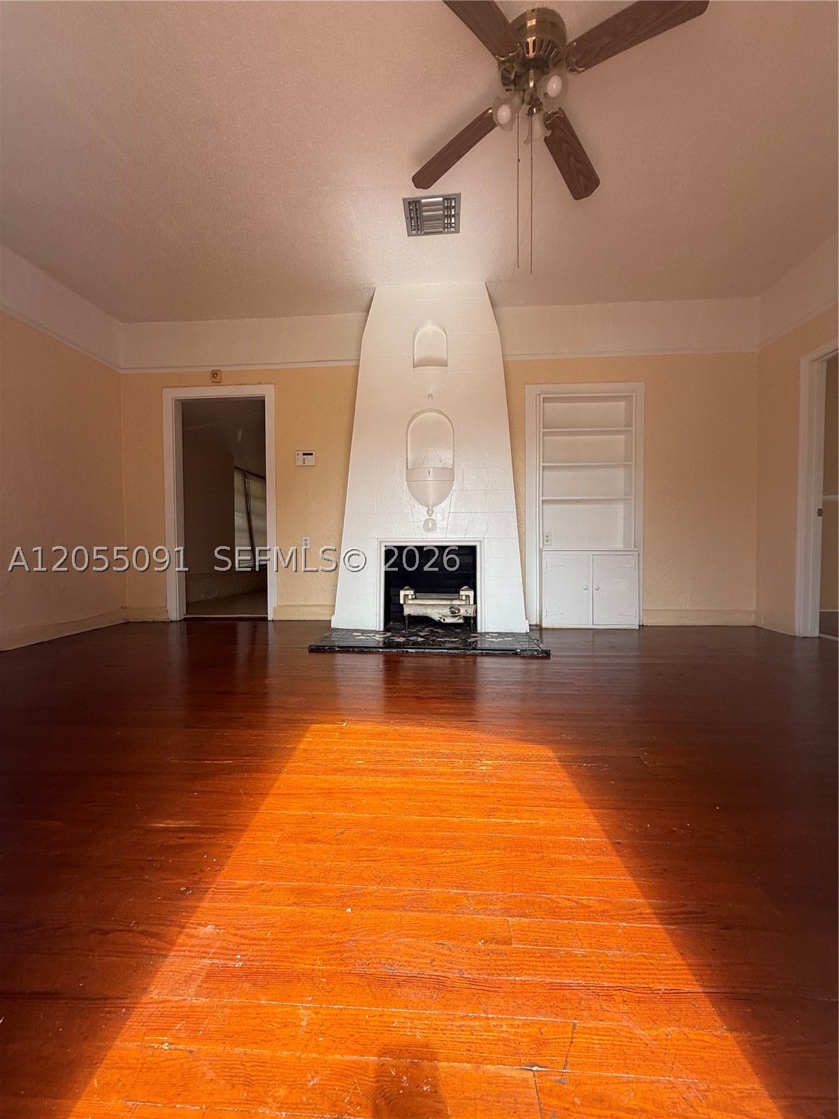 3747 Sheridan Ave Property Photo 4